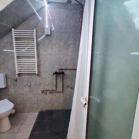 Split Crib - Chill Studio In Historic Braşov Exterior foto
